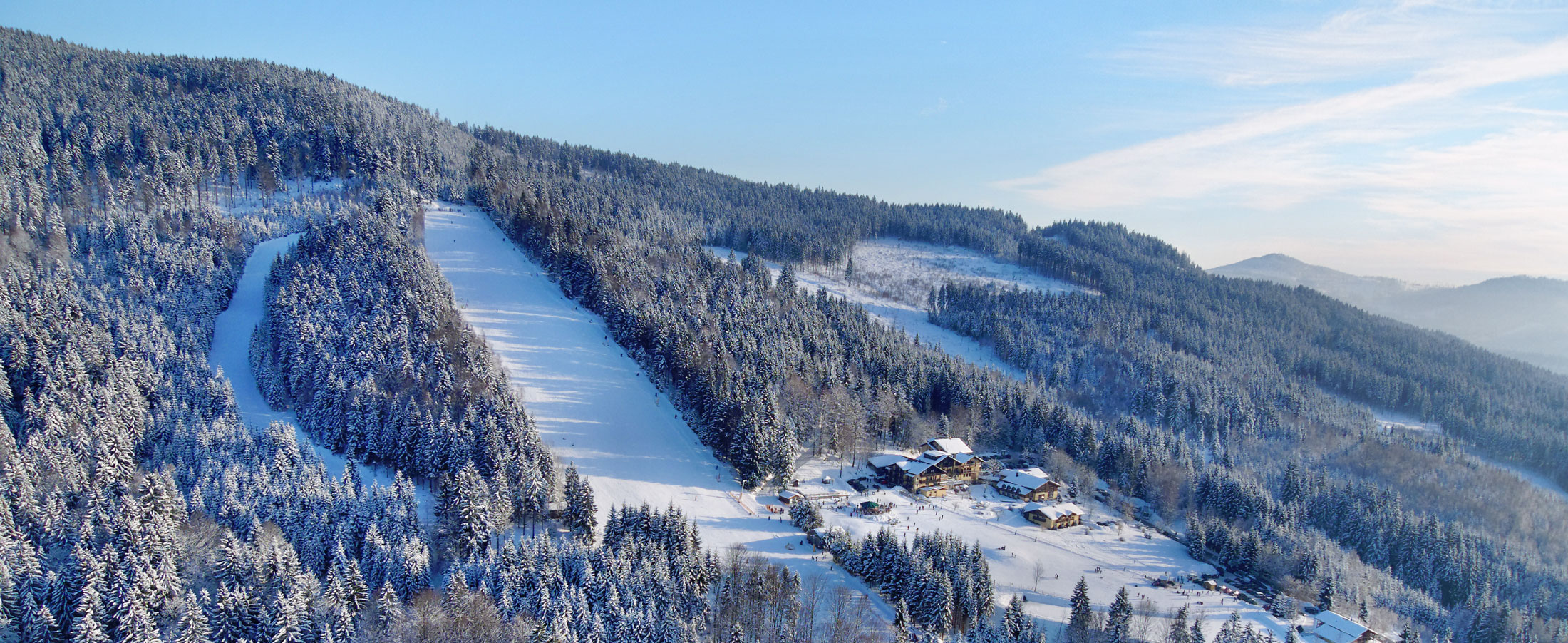 Skilift Riedlberg in Drachselsried Bayern Skigebiet am Riedlberg im Zellertal Urlaub in Bayern Skilift Riedlberg in Drachselsried Bayern Skigebiet am Riedlberg im Zellertal Urlaub in Bayern
